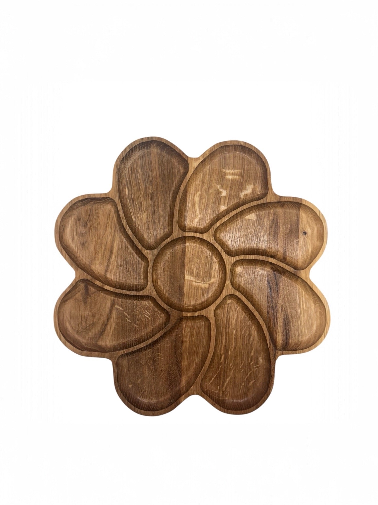 Чинии и подноси