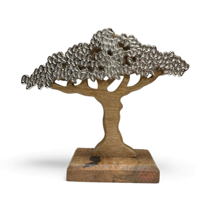 Декоративна фигура – Дърво върху дървена основа