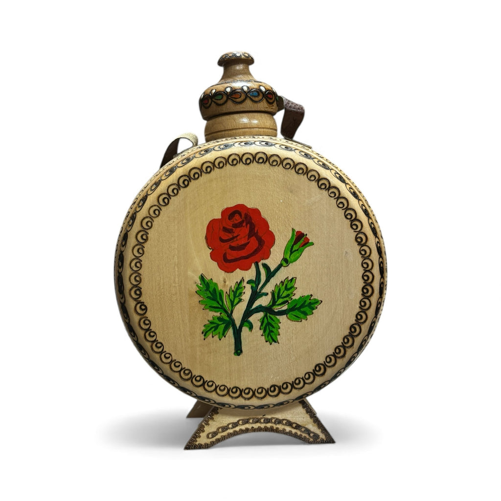 Дървена ръчно изработена бъклица – Фолклорна двойка