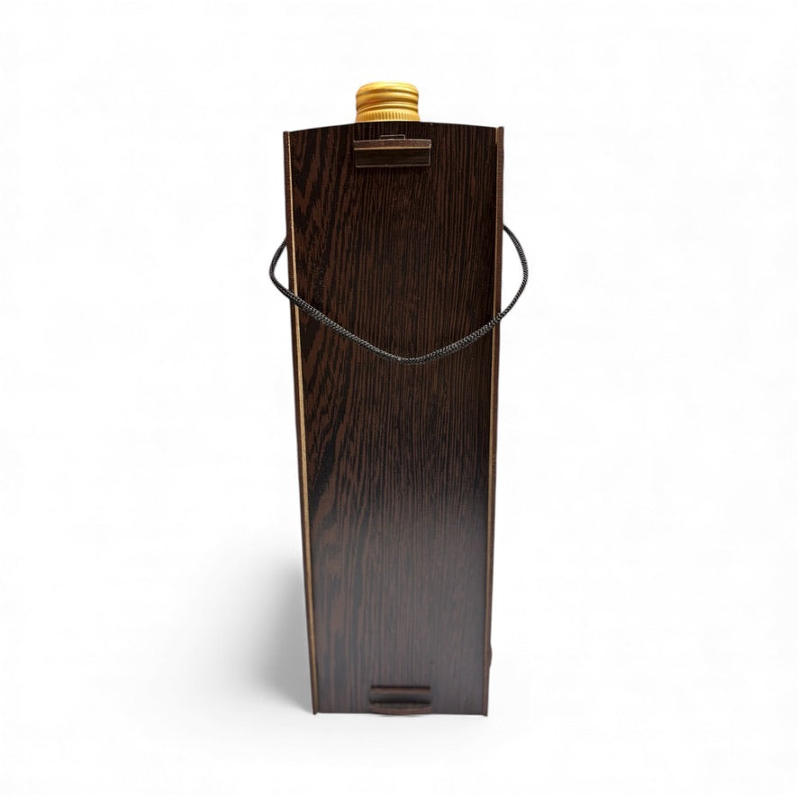 Подаръчно вино „Рибар №1“ в дървена кутия