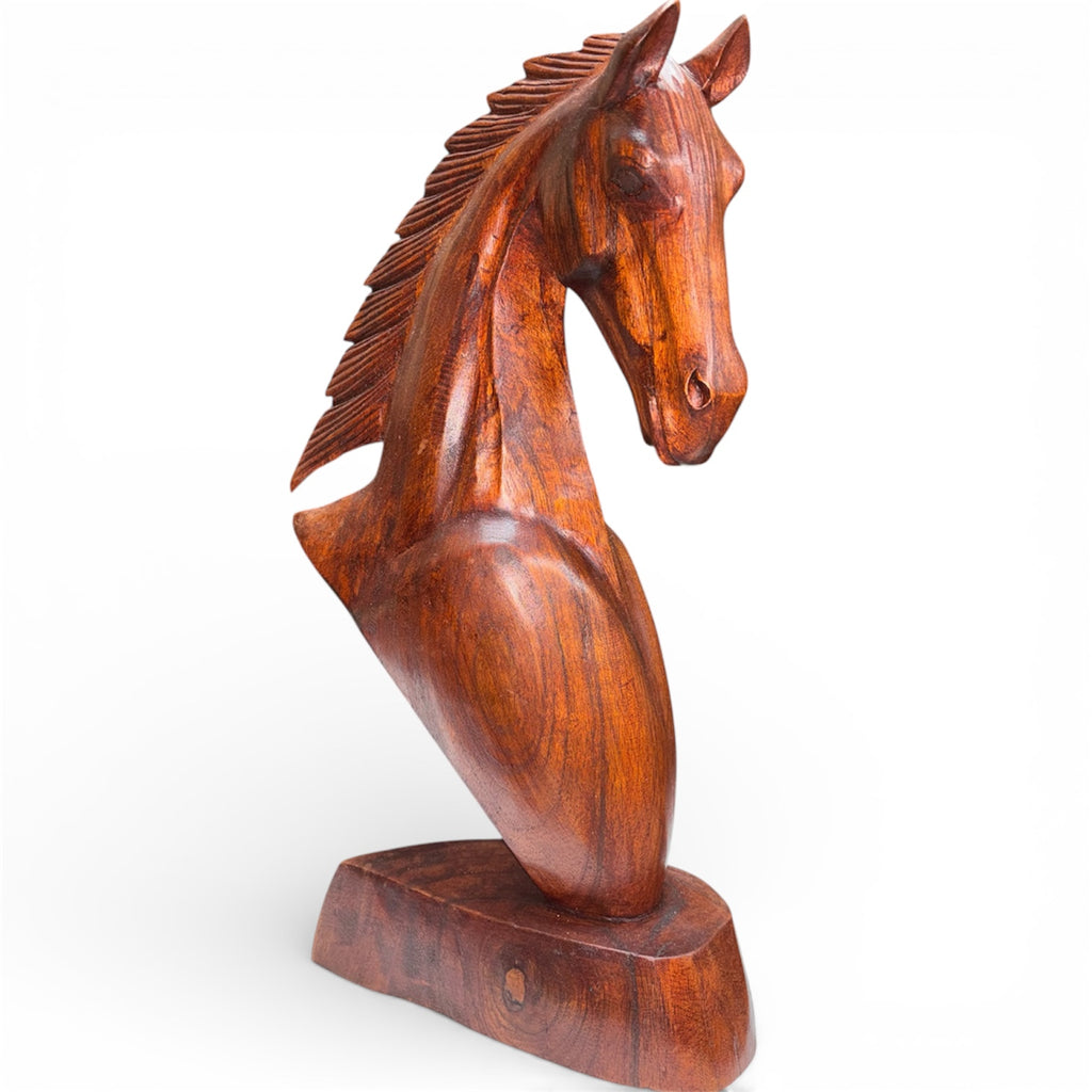 Дървена фигура „Кон“