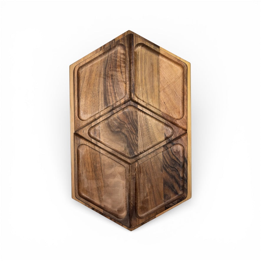 Дървен поднос с отделящи се платa – орех