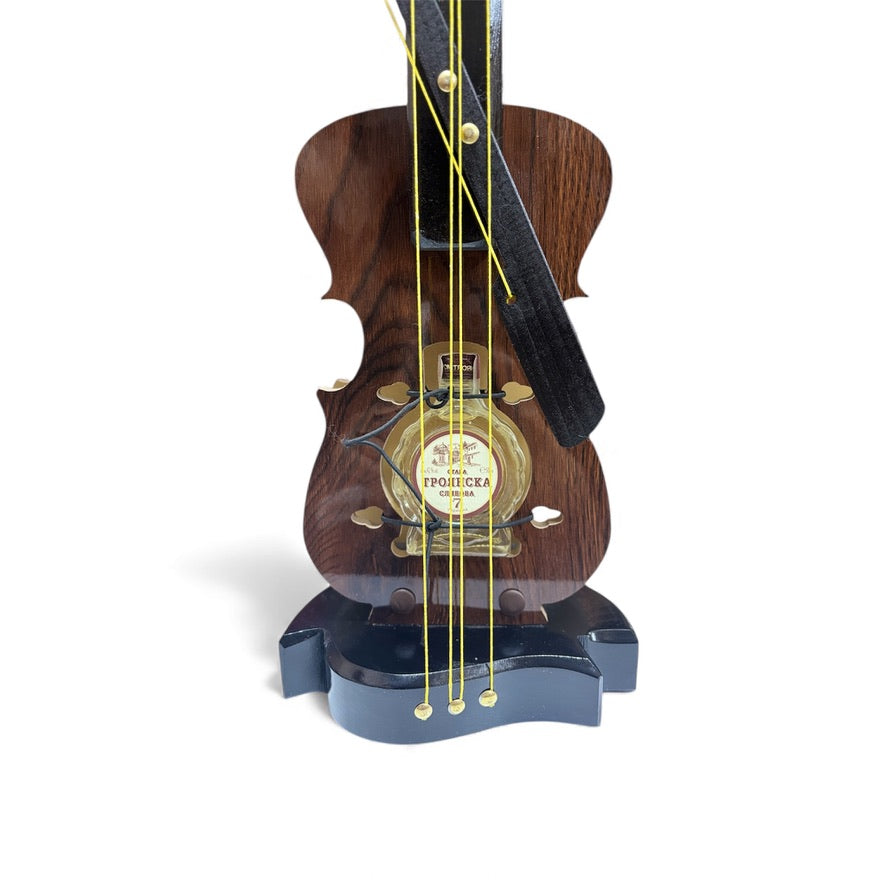 Декоративна цигулка с мини ракия – 50 мл