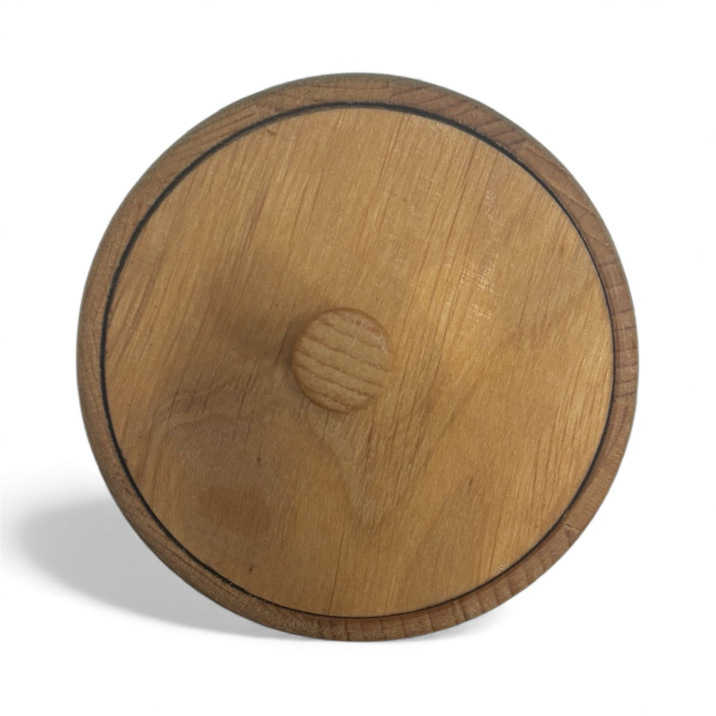 Дървена ръчно изработена кутийка – Бъчва