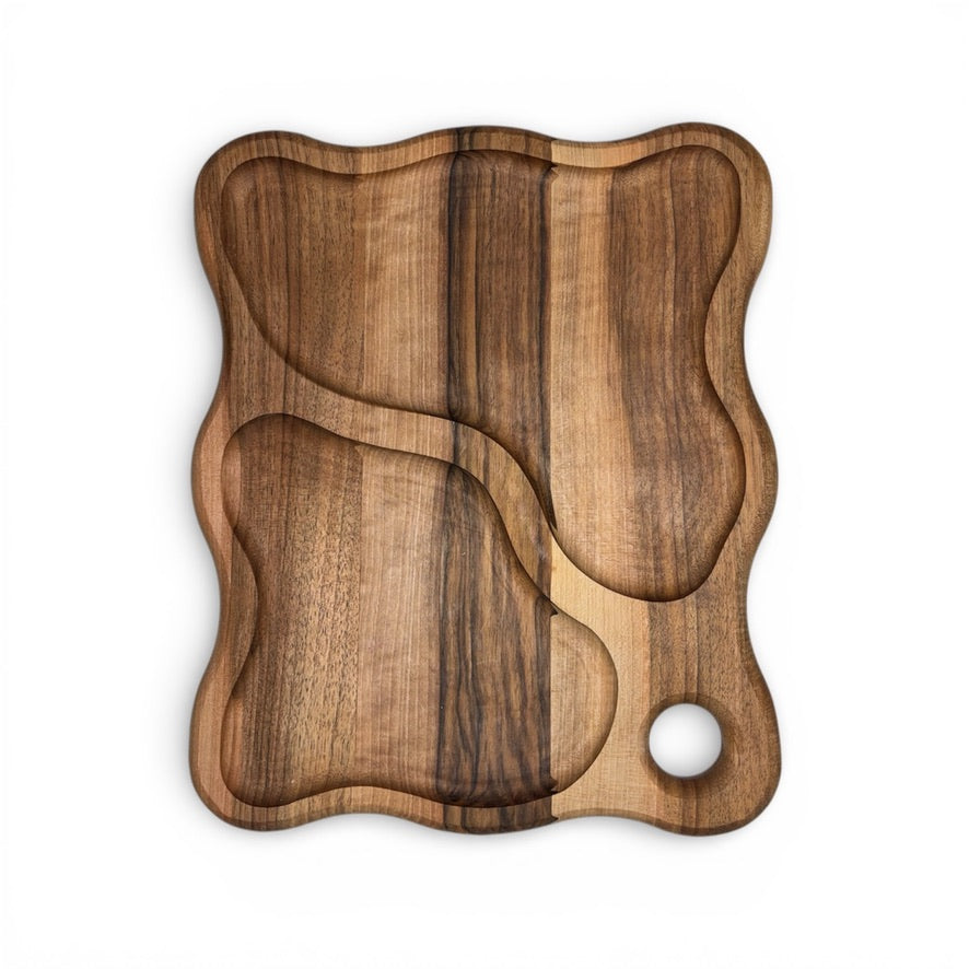 Дървено плато за сервиране с отделения