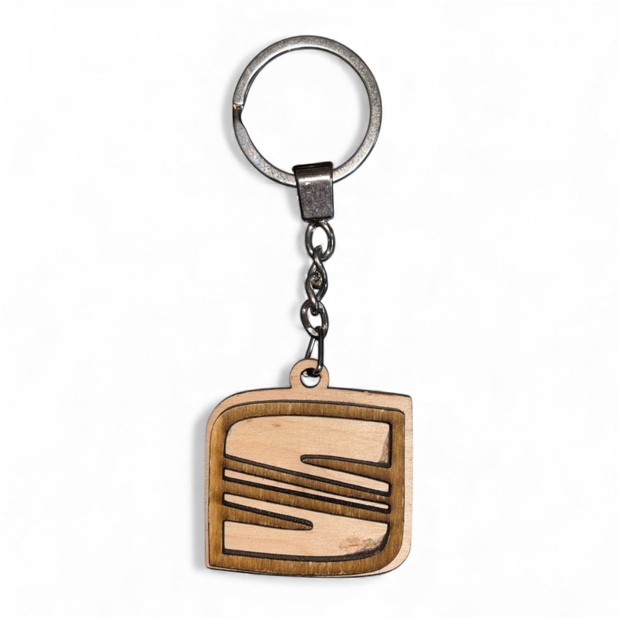 Дървен ключодържател SEAT