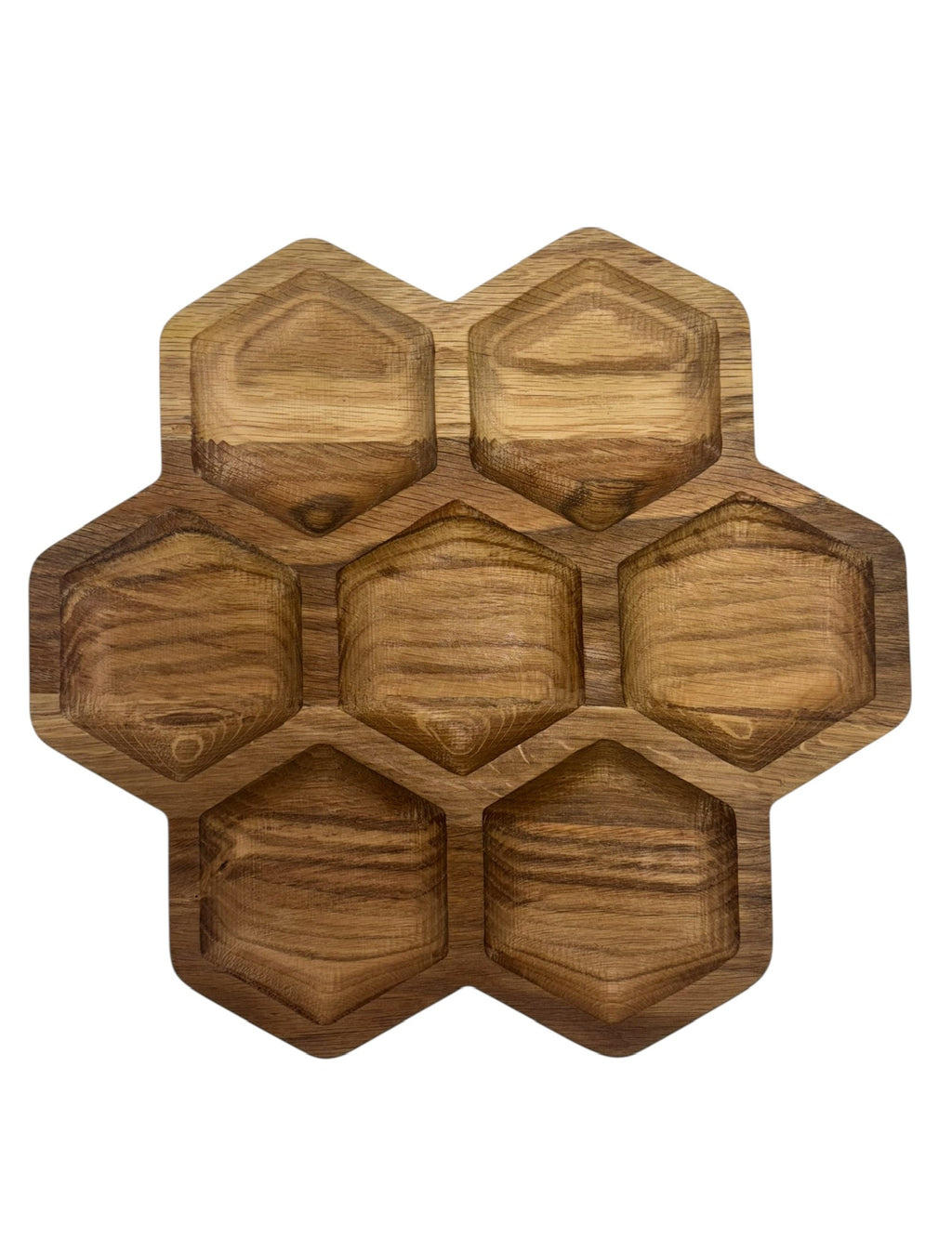 Дървена чиния с шестоъгълни отделения