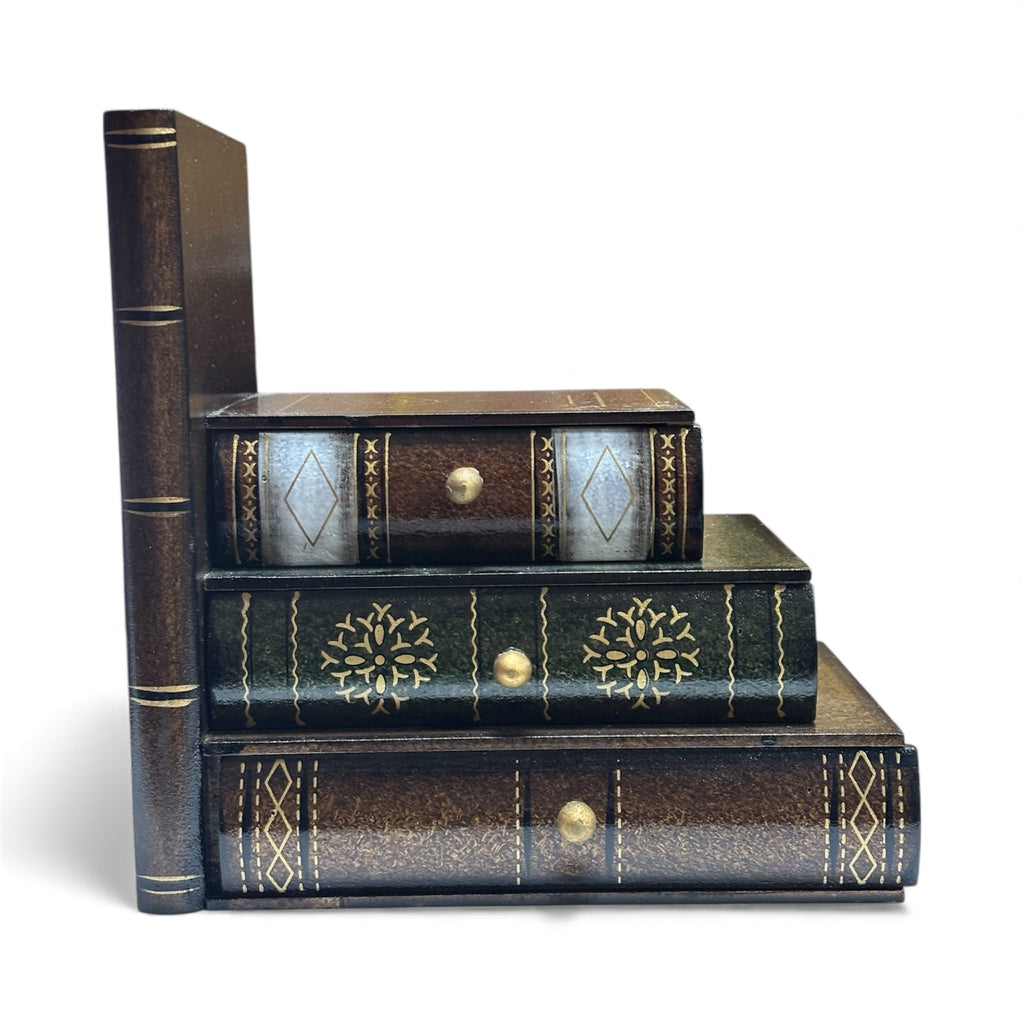 Кутия с чекмеджета във форма на книги